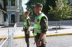 Правоохоронці посилили заходи безпеки в урядовому кварталі столиці