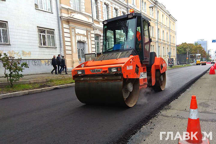 Великий ремонт у Києві – ще один дорожній тендер на 318 млн грн дістався одеській фірмі