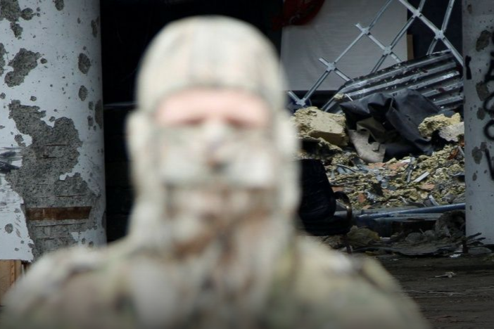 Украинские военные взяли в плен боевика