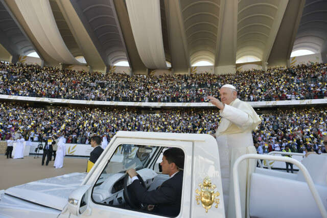 Папа Римський провів масштабну месу в ОАЕ 