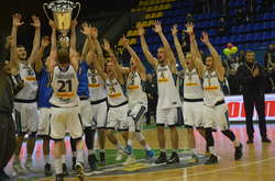 «Дніпро» втретє поспіль виграв Кубок України з баскетболу
