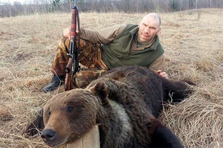 Відповідальний за охорону довкілля Валуєв прокоментував убивство ведмедя
