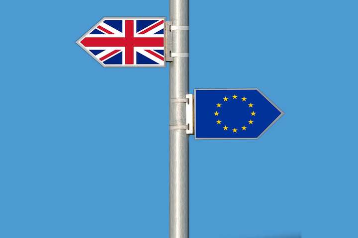 Евросоюз назвал дату, до которой готов продлить Brexit
