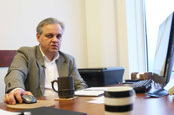 Глава фракции «Голос»: Зеленский воспринимает Верховную Раду как приложение к Офису президента