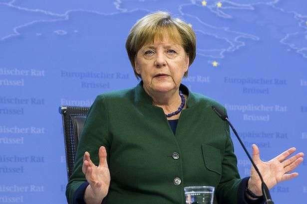 Партія Меркель скасувала голосування за кандидатуру канцлера