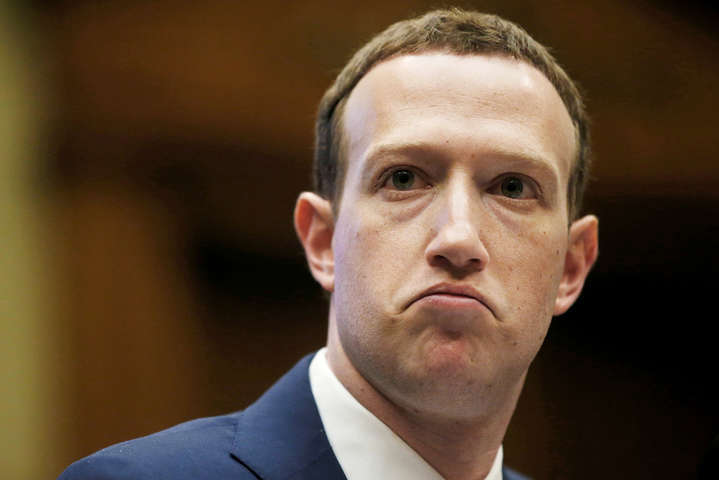 Засновник Facebook заявив, що підтримує регулювання шкідливого контенту в мережі