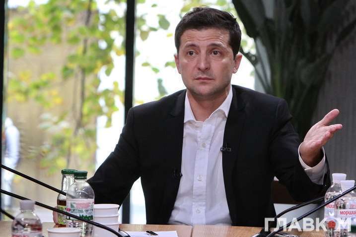 Зеленский объяснил, почему увольняют Рябошапку