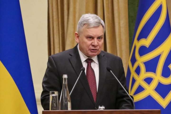 Министр обороны Таран делает все, чтобы Украина не получила статус партнера НАТО