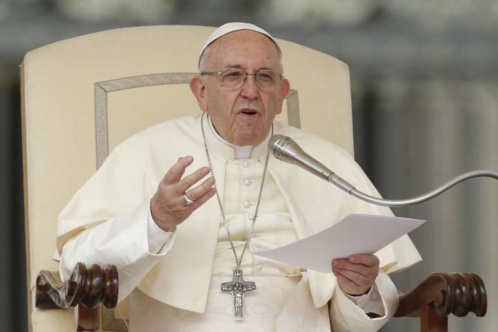Папа Римський привітав православних і греко-католиків з Великоднем
