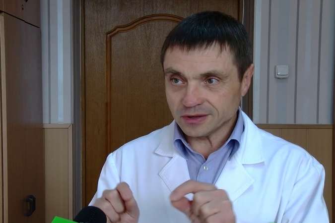 Хворий на коронавірус лікар з Чернівців розповів, як лікується від Covid-19