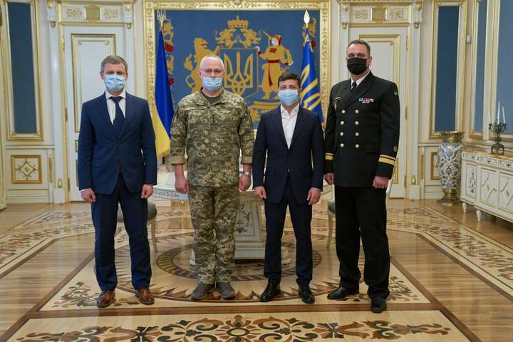 Президент призначив Олексія Неїжпапу командувачем ВМС України