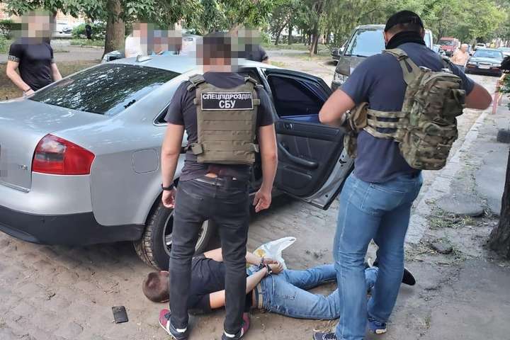 В Одесі СБУ затримала банду під час спроби викрадення людини (фото)
