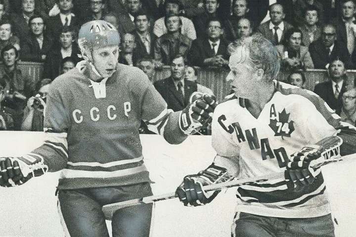 У Росії помер легендарний хокеїст, учасник суперсерії СРСР – Канада
