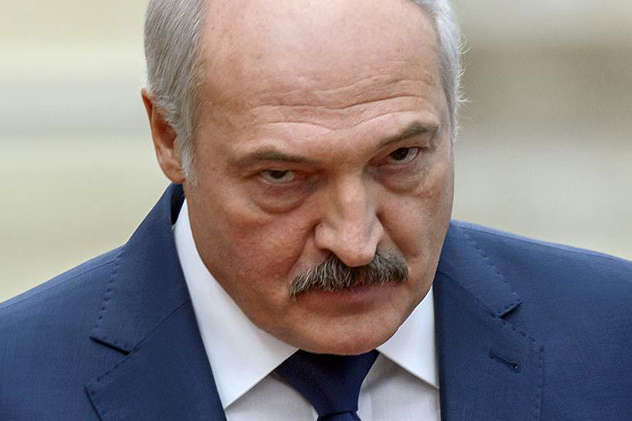 У Путіна обізвали Лукашенка нахлібником і паразитом