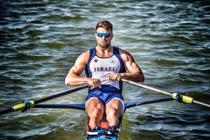 У чемпіона Ізраїлю з веслування в Україні вкрали човен