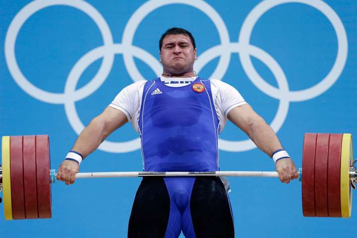 Загалом 37. Ще шістьох російських важкоатлетів відсторонили за позитивні допінг тести на Олімпіаді