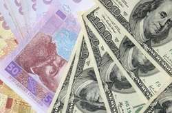 Нацбанк усилил гривну: доллар и евро упали в цене впервые за три месяца