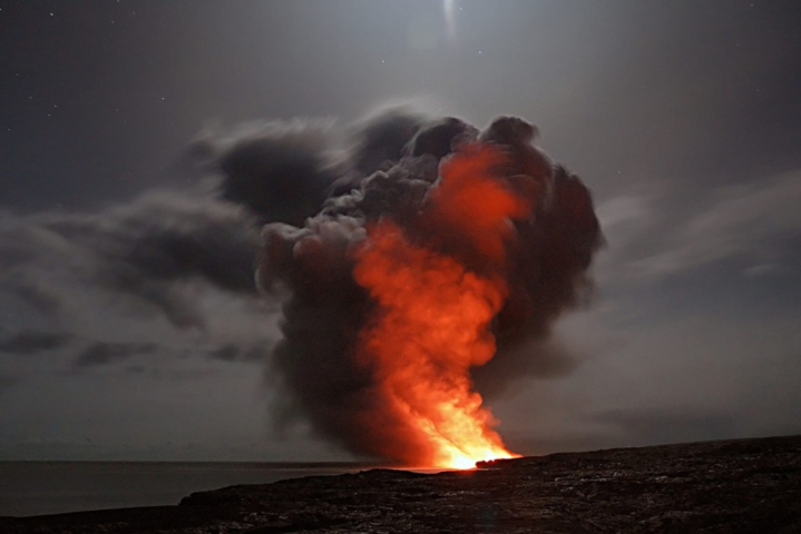 На Гавайях началось извержение вулкана Килауэа, одного из крупнейших на острове