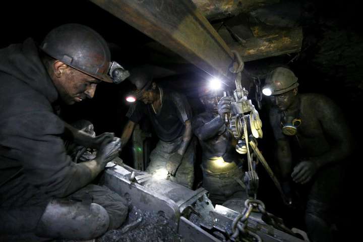 Міненерго розблокувало виплату 3 млрд грн заробітної плати шахтарям