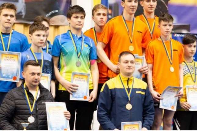 Одеська збірна з настільного тенісу стала бронзовим призером чемпіонату України