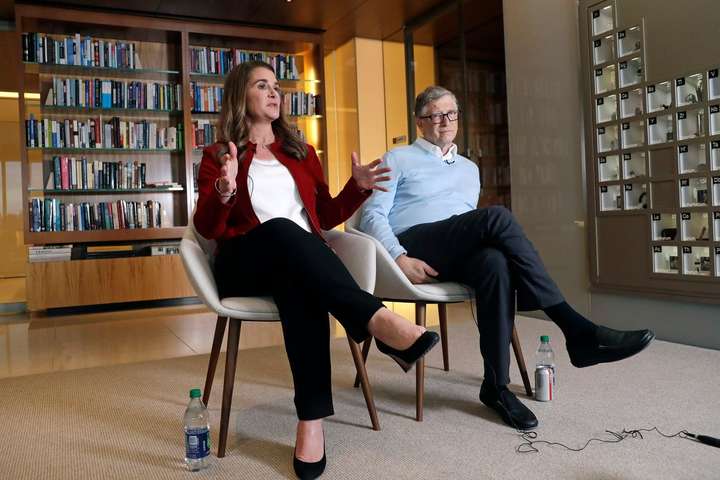 Розлучення Білла Гейтса зв'язали з мільйонером-педофілом Епштейном