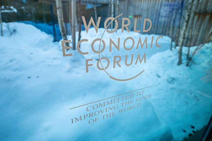 В этом году Всемирный экономический форум отменили из-за коронавируса