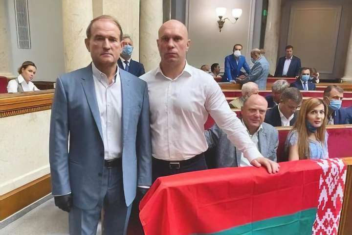 Любишь Лукашенко – люби и СИЗО: пора отправить Медведчука и 70% ОПЗЖ за решетку