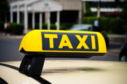 В Украине подорожали услуги такси. Какие сервисы подняли цены