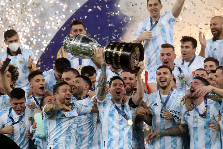 Мессі виграв перший трофей з Аргентиною. Бразилія в траурі