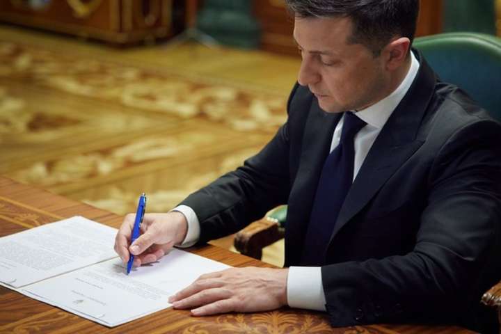 Зеленський призначив послів України в Туреччині та ще трьох країнах
