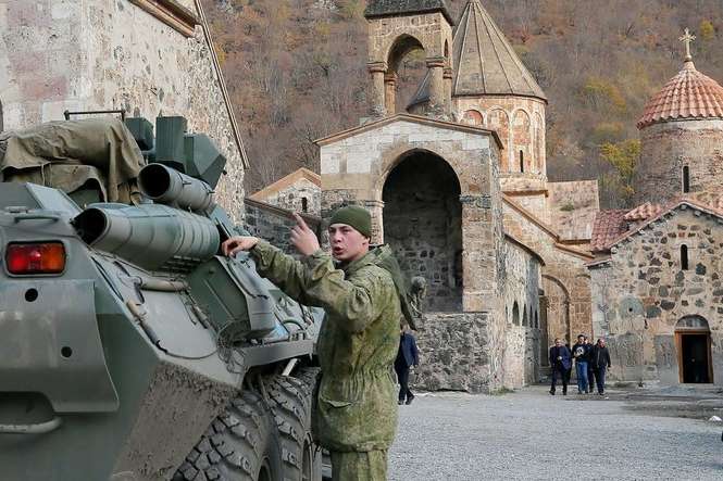 Росія з листопада минулого року постачає Вірменії зброю