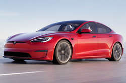 Автомобіль Tesla побив швидкісний рекорд