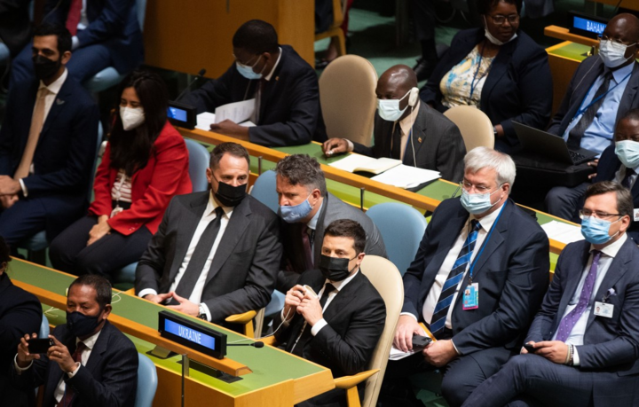Зеленский принял участие в открытии 76-й сессии Генассамблеи ООН (фото)