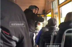 У Києві жорстко покарали водія маршрутки, який побив підлітка-пільговика