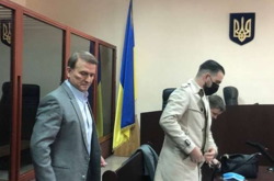 Дело о госизмене: суд избирает меру пресечения Медведчуку