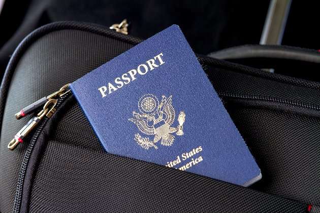 У США видали перший паспорт для третього ґендера