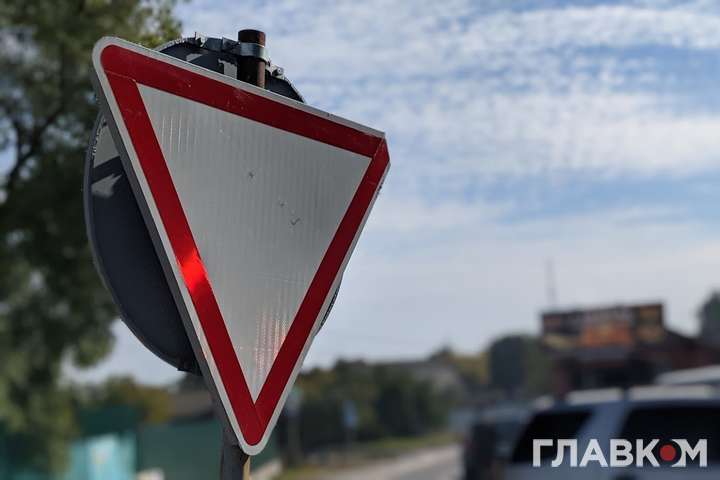 В Україні змінилися правила дорожнього руху