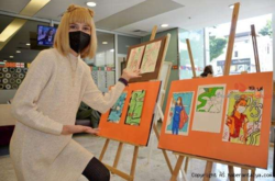 Юная украинка открыла выставку рисунков в турецкой больнице 