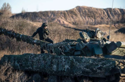 Российские террористы ранили украинского военного в Луганской области