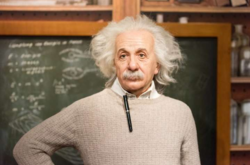 Черновик Эйнштейна ушел с молотка за $13 млн