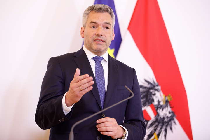 Канцлером Австрії став міністр внутрішніх справ