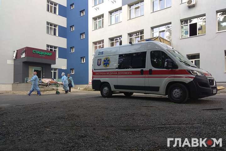 Минулої доби в Києві та області коронавірус забрав життя понад 60 людей