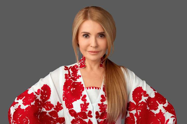 Тимошенко вразила новим образом (фото)