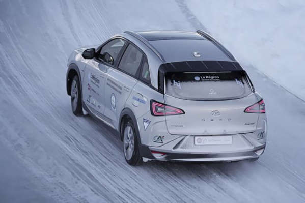 Водневий Hyundai Nexo витримав шестигодинний пробіг на морозі