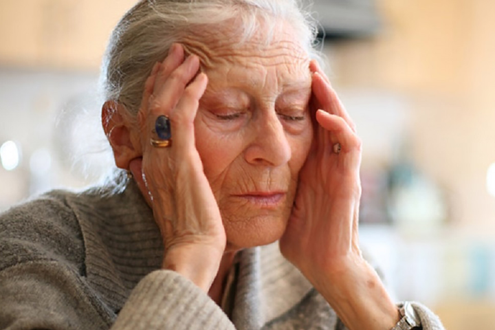 Учені змогли пояснити, чому Альцгеймер невиліковне захворювання 