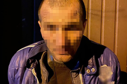 У Києві наркоман пограбував квартиру на очах у власниці 
