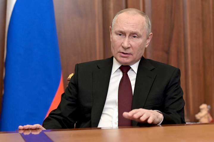 Путин после критики Ленина объявил о признании «Л/ДНР»