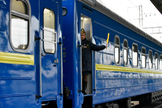 «Укрзалізниця» відкрила додаткові евакуаційні рейси з Києва та Харкова 