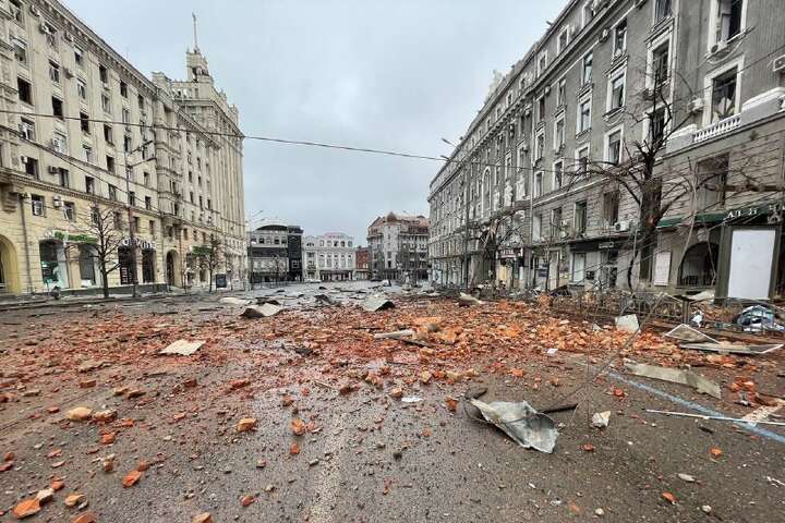 Харків'янин показав, як виглядає місто після жорстоких обстрілів (фото)