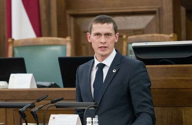 Латвійський депутат приїхав в Україну воювати проти рашистів 